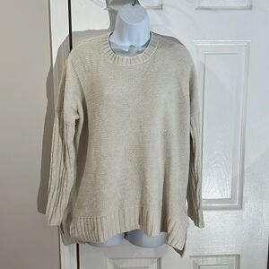 ‎Cynthia Rowley super soft cream sweater size M